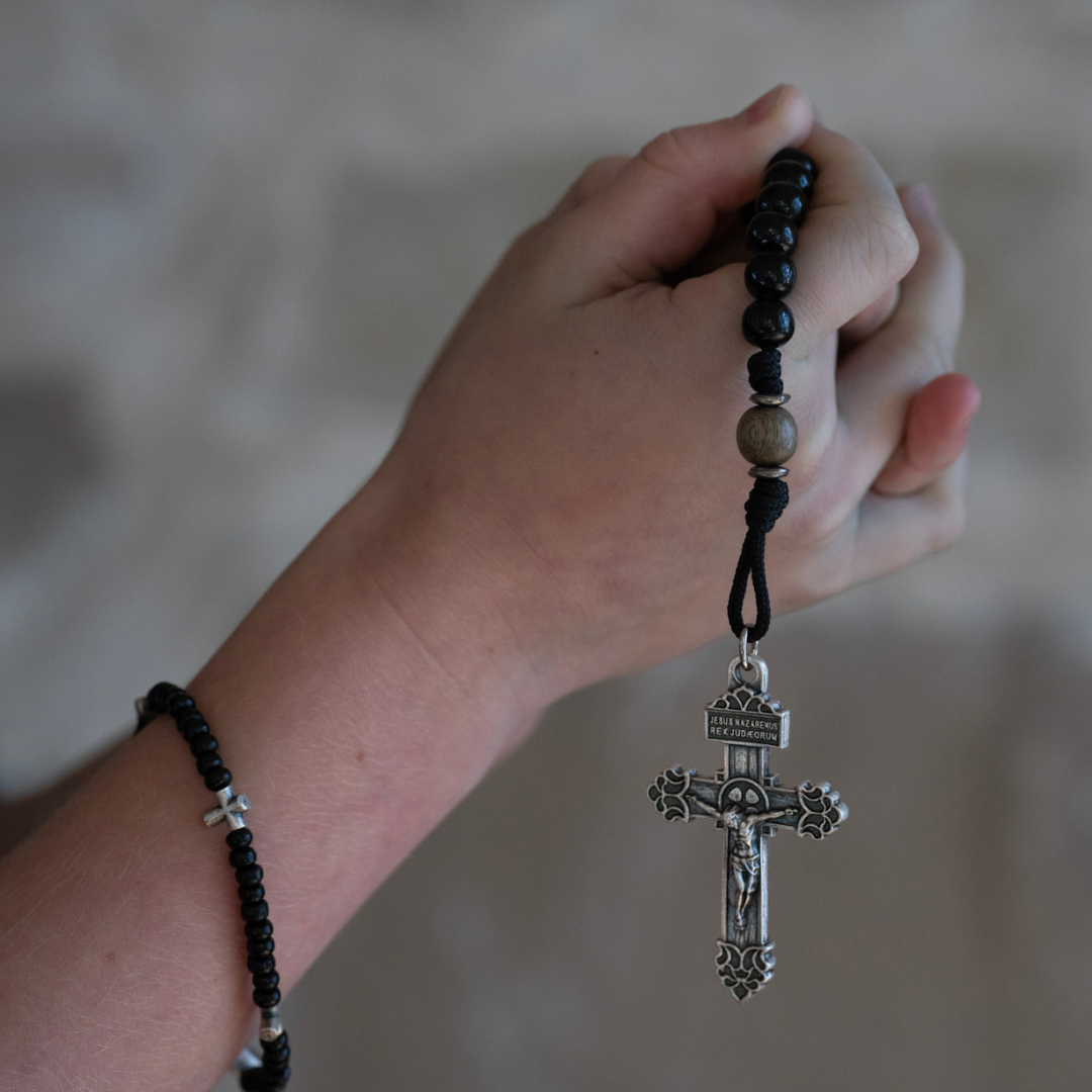 How to Start a Daily Rosary Habit, One Decade at a Time