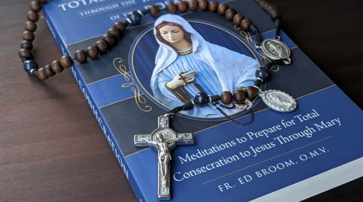 Consecration to Mary - The Catholic Woodworker
