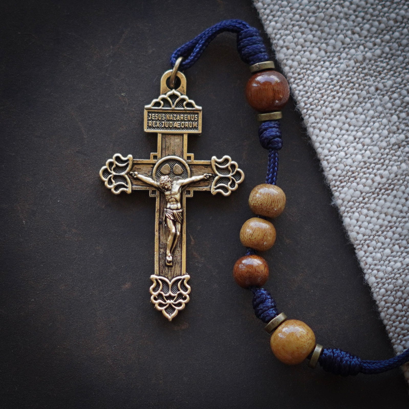 Our Lady, Arrayed in Gold Rosary