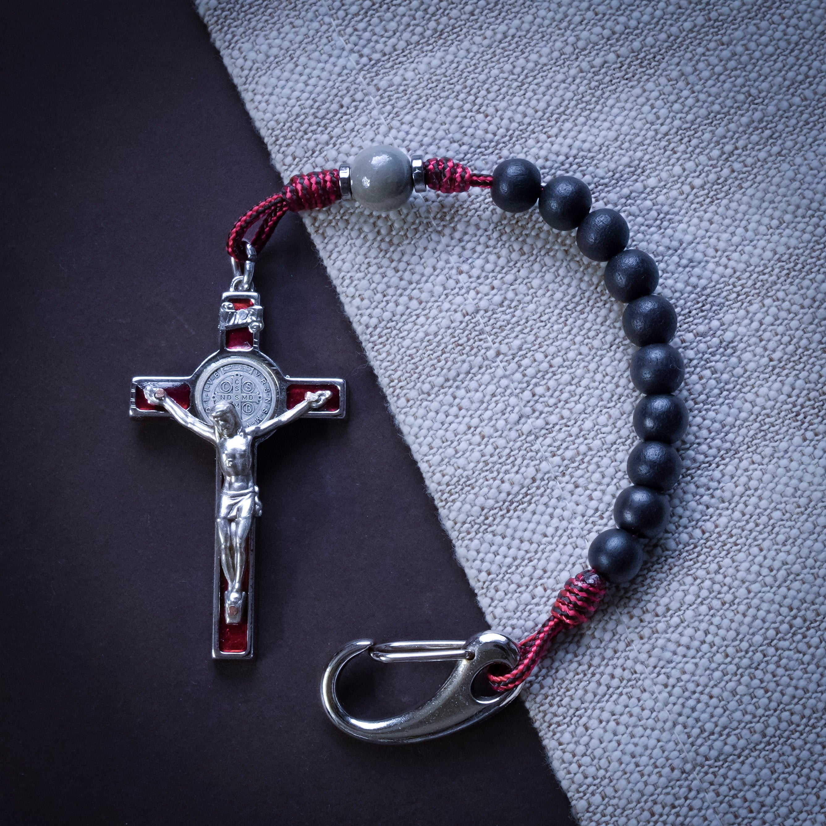 'Heavenly Mix-Up' - Sacred Heart Pocket Rosary