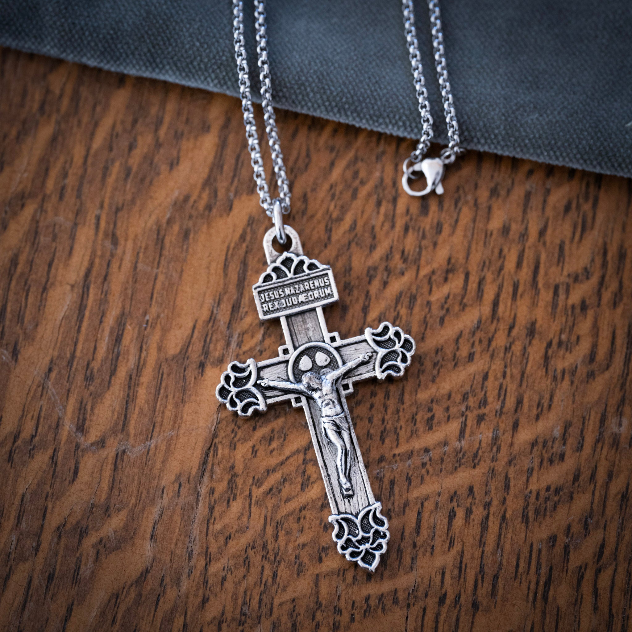 18" Necklace - Pardon Crucifix