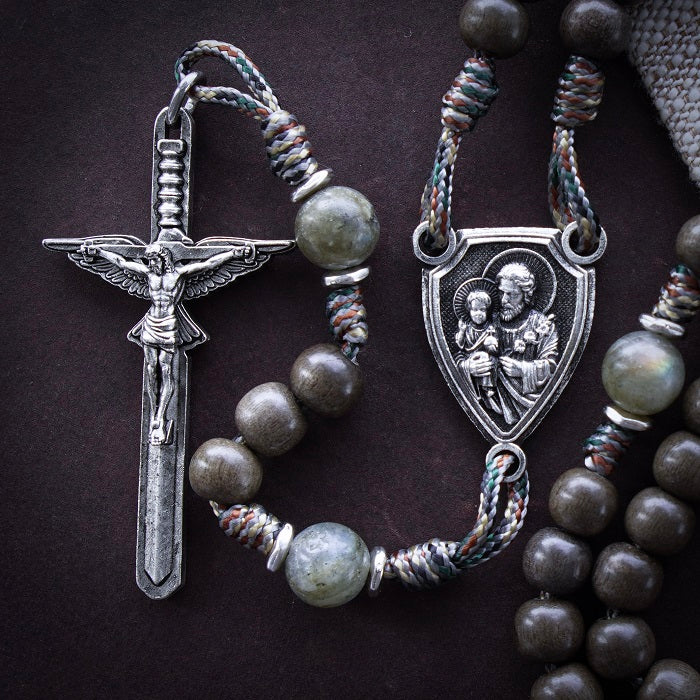 【鬼手仏心】WORK SCHWERTSC6 19インチ　一本　④ Handmade St. Joseph Terror of Demons Rosary | The Catholic Woodworker